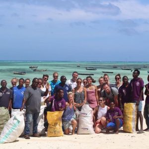 1 - Team collecting plastic